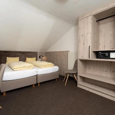 Sonnenheim Bed & Breakfast 3*