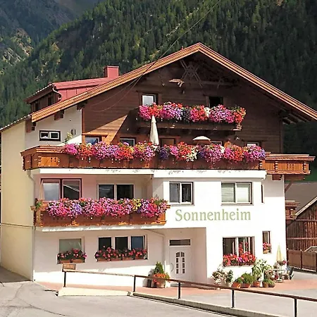 Bed and breakfast Sonnenheim Sölden