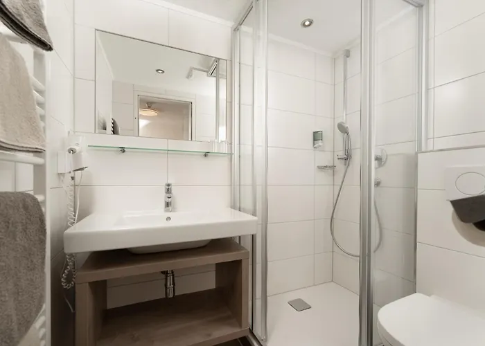 Bed & Breakfast Sonnenheim 3*