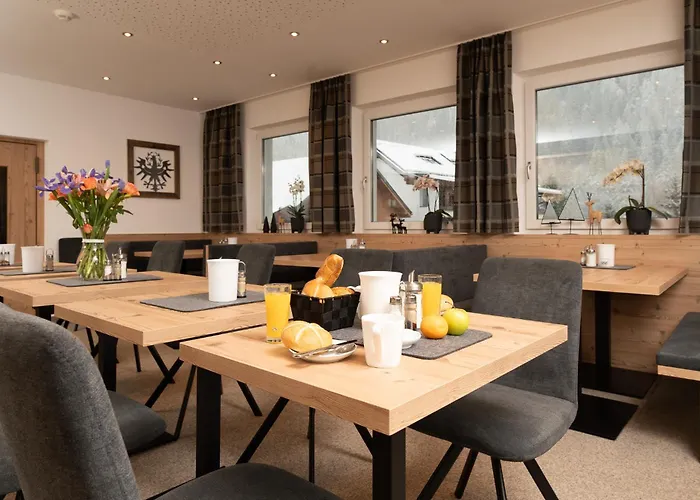 Bed & Breakfast Sonnenheim 3*