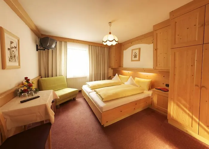 Sonnenheim Bed & Breakfast Solden