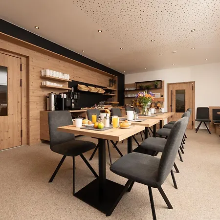 Sonnenheim Bed & Breakfast