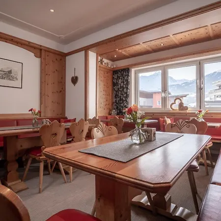 Sonnenheim Bed & Breakfast Solden